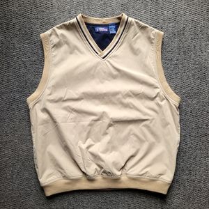 PGA tour golf men's sweater vest size L v-neck sleeveless tan lightweight D